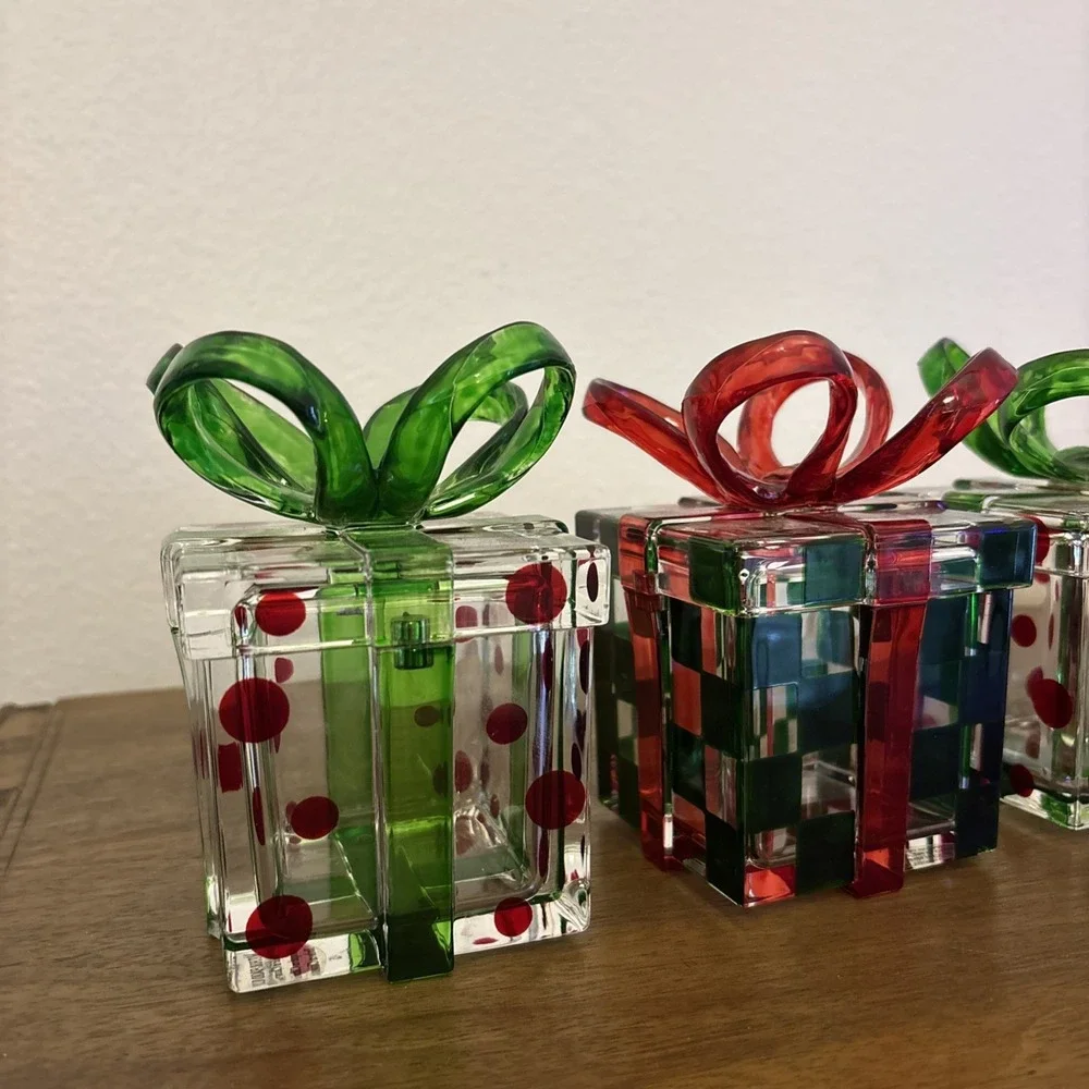 Vintage Acrylic Gift Box Trinket Holder With Magnetic Lid 3